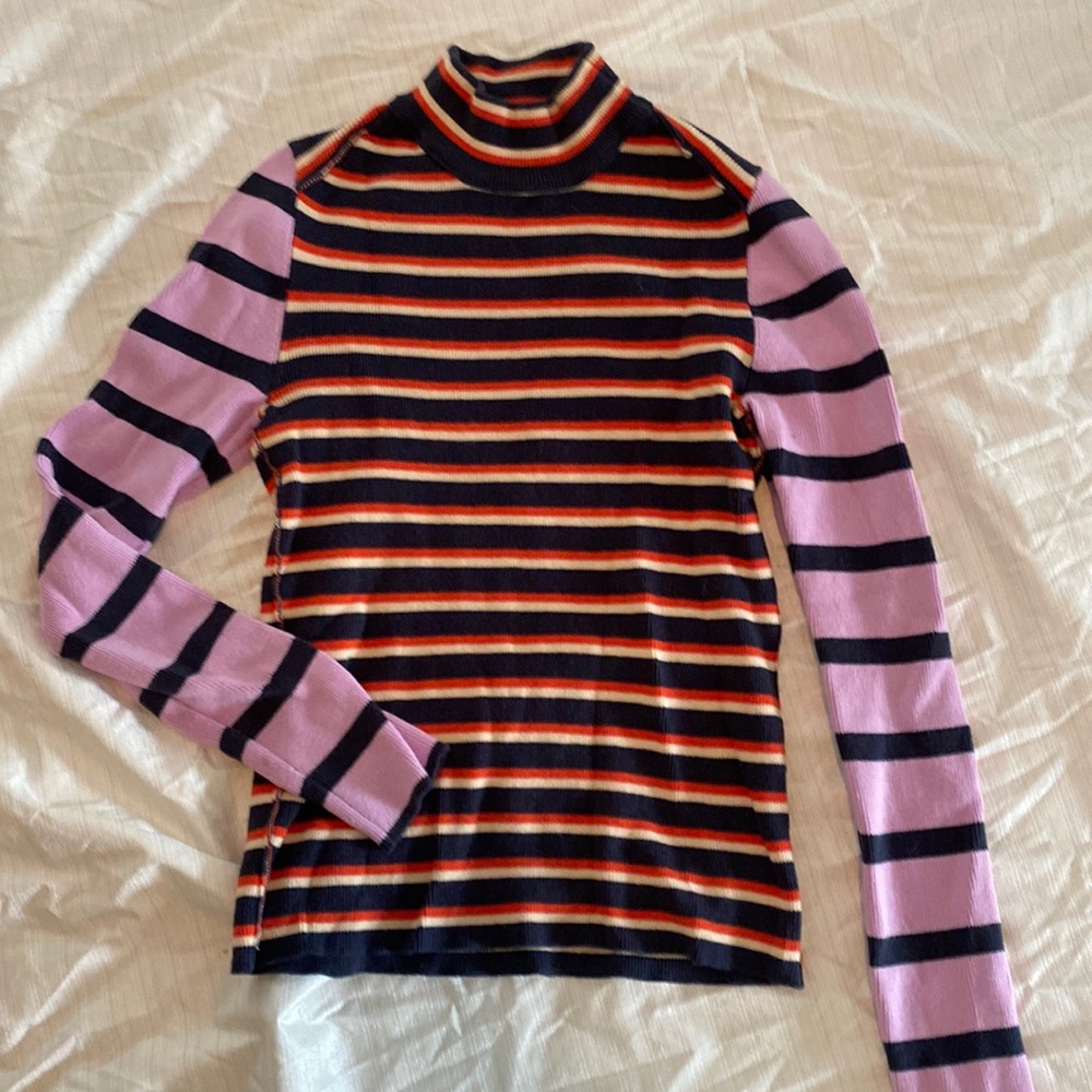 Mixed stripes sweater